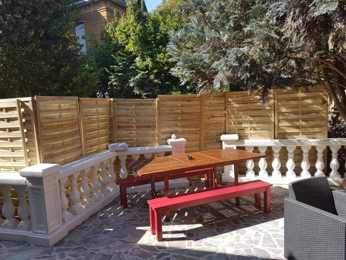 Maisonnette Privatisee Sedan Ngoại thất bức ảnh
